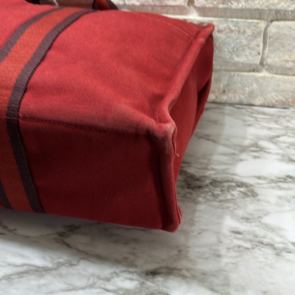 Hermès Fourre Tout MM Red Canvas Tote Bag - Picture 11 of 16